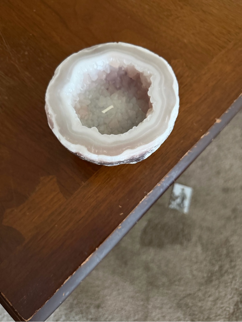 Blush and White Agate Geode Candle – Decorative Home Accent